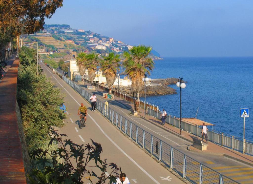 Casa Vacanza Rossella San Remo Kültér fotó